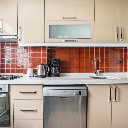Spacious Flat Near Caddebostan Coast Apartment Istanbul Exterior photo